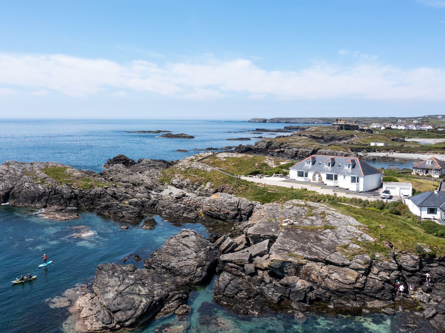 10 Best Cottages Near the Sea That You Need to Visit!