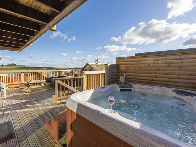 The 6 Top Cottages Near Eden Project